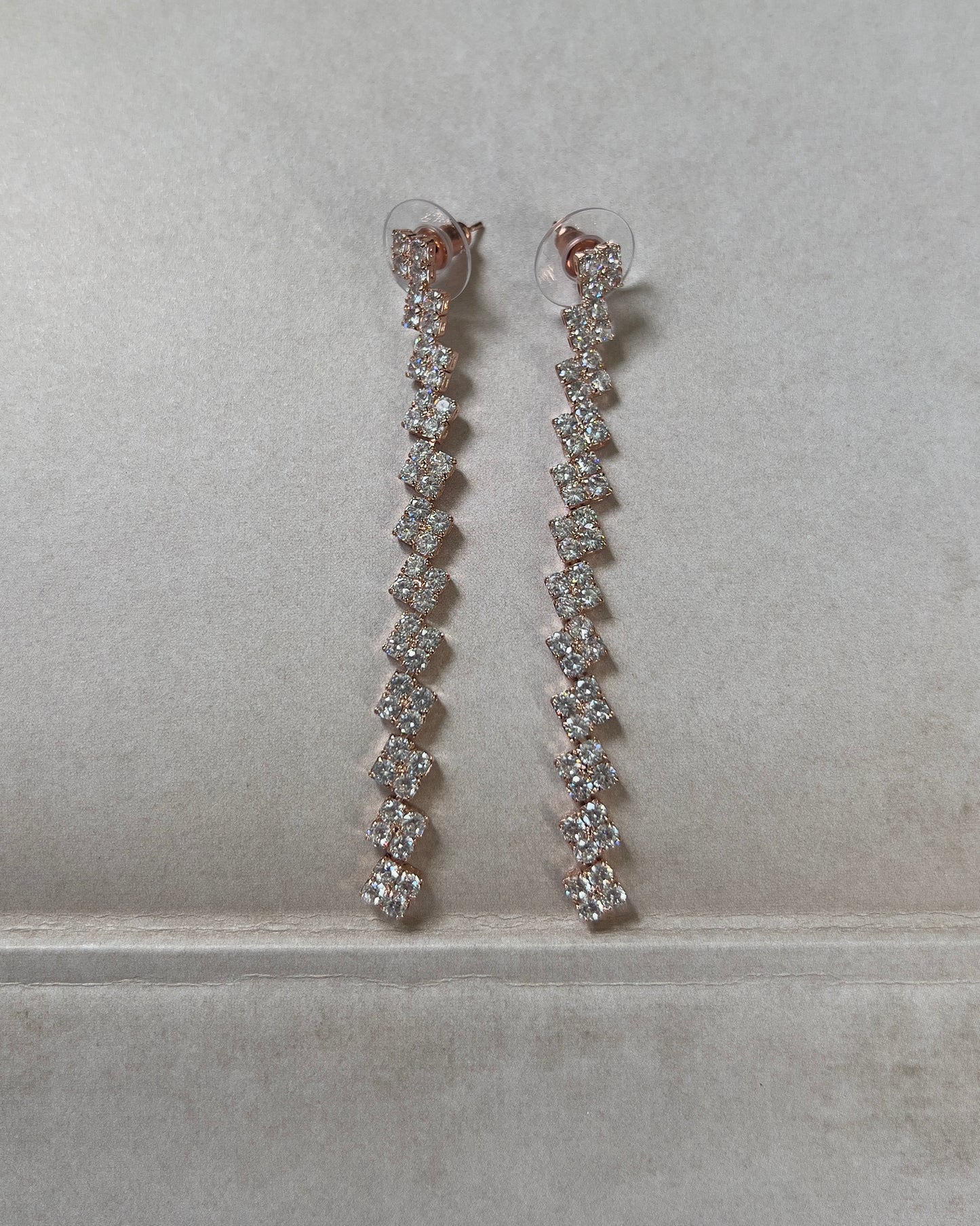 Load image into Gallery viewer, Josephine Stone Earrings

